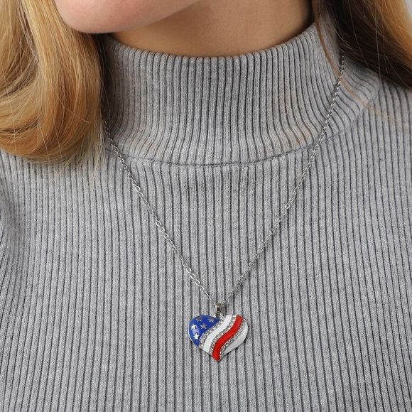National Flag of America Theme Heart Pendant - Picture 2 of 6